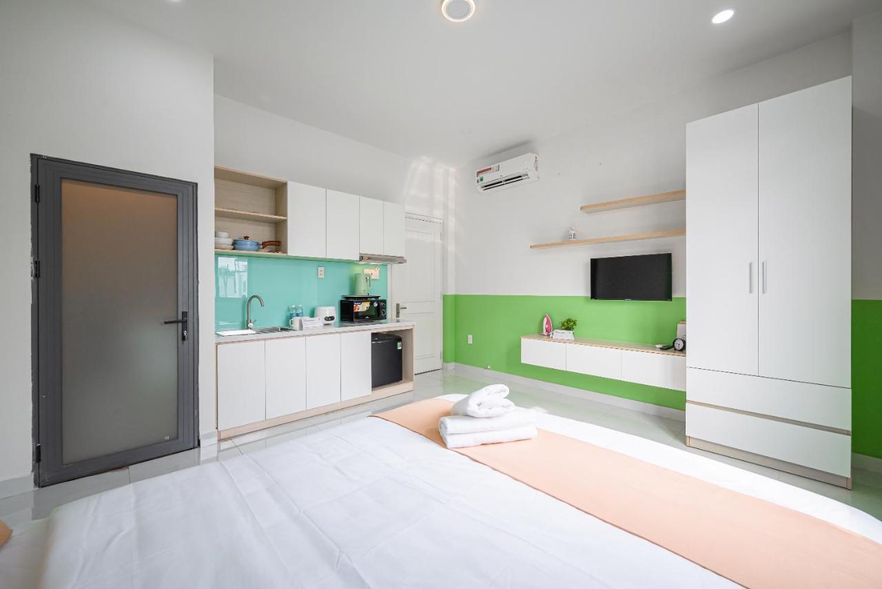 Cozrum Homes - Coraline House Ho Chi Minh City Bagian luar foto