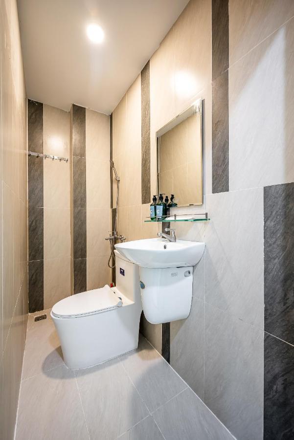 Cozrum Homes - Coraline House Ho Chi Minh City Bagian luar foto